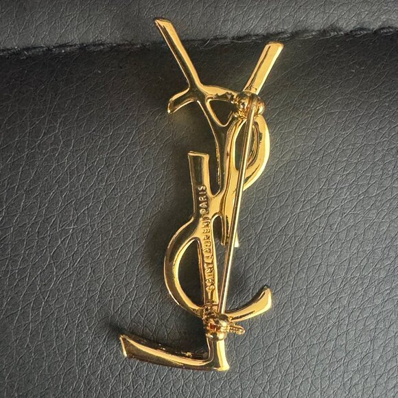 YSL Cassandre Brooch New - Picture 4 of 6